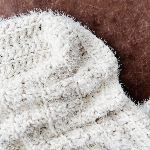 Crochet Pattern |  Faux Fur Crochet Blanket Throw  | THE PELOSA