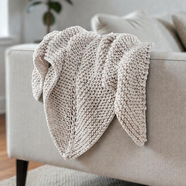 Knitting Pattern | Triangle Eyelet Shawl Wrap Scarf | THE STOLA