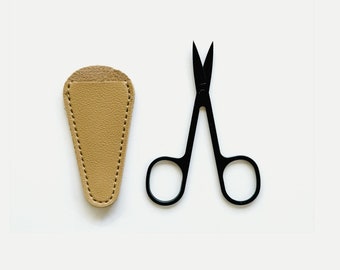 Modern Minimalist Craft Knit + Crochet |  BLACK STAINLESS SCISSORS + leather sheath