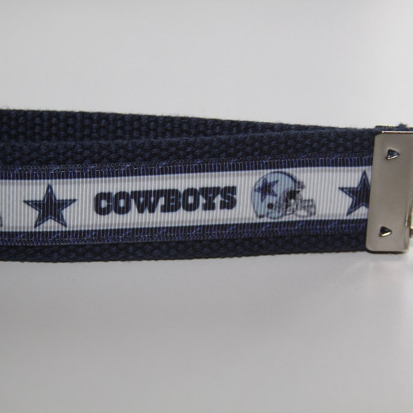 Key chain with the Dallas Cowboys Ribbon, Novelty Gift, football key chain