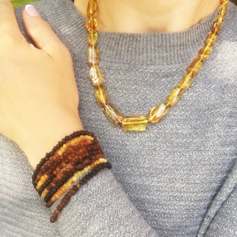 Elegant Baltic amber necklacecollar is made using the finest pieces of baltic honey amber.