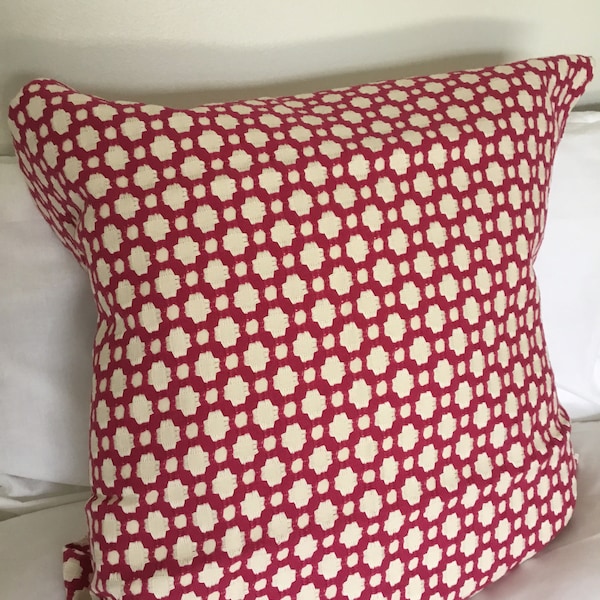 Celerie Kemble - Betwixt in Magenta/Natural/CHARTREUSE/spark -This listing is for one Pillow.