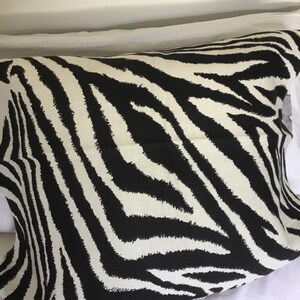 Funky Zebra in Nero-Diane von Furstenberg Collection
