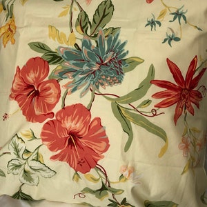Lanai Floral in Yellow- One Pillow