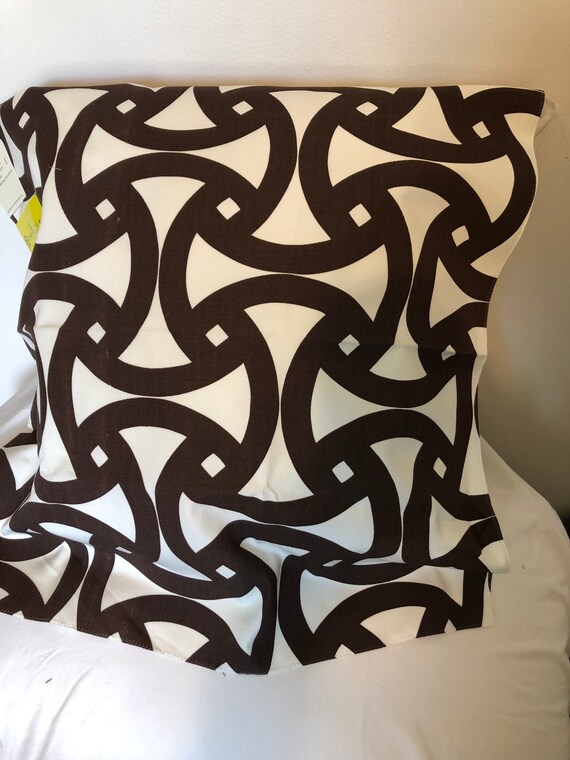 Trina Turk Santorini Print in Java - Indoor/outdoor-one Trina Turk Santorini Print in Java - Indoor/outdoor-one