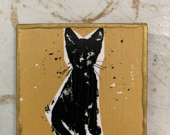 Handgefertigter Kunstmagnet / Schwarze Katze / Einäugige Katze / Lowbrow / 3inx3in Originalkunst von Hardison L Collins III #HLC3