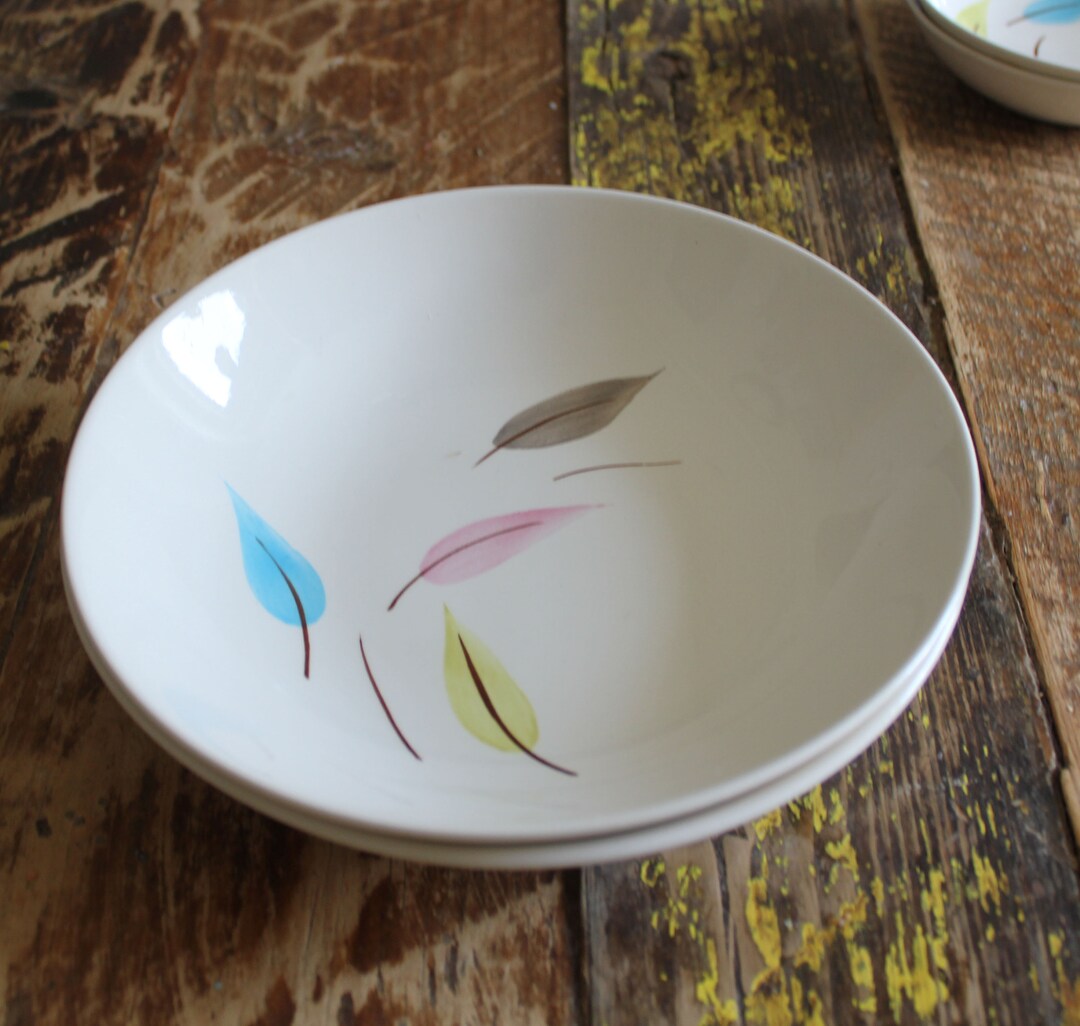Vintage Stetson Set of Two Soup Bowls, Hand Painted Pastel Leaf Pattern