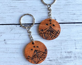 Night Court Symbol Keyring - hand-burnt original wooden key chain. A Court Of Mist And Fury / Sarah J Maas / ACOTAR / ACOMAF / ACOWAR