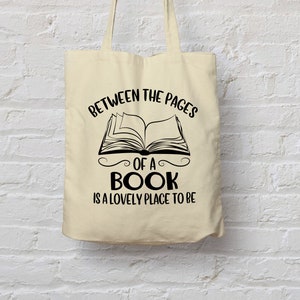 Book Lover between the pages Tote bags 100% natural cotton eco shopping bag - Bookish gifts reading literature / ACOTAR / Library / Bookworm