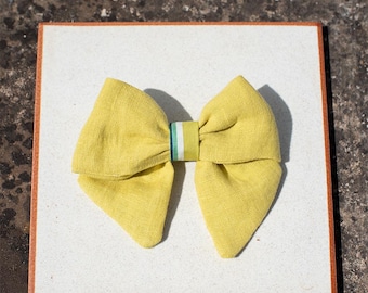 Handgemaakte haarspeld, strik haarspeld, haarstrik, gele haarspeld, gele strik, gele accessoires
