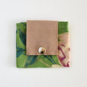 Handmade earphones holder, headphones holder, earphones case, vegan, in fabric no leather, gift idea, bag organizer, organizer office idea
