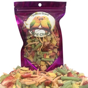 Freeze Dried Parrot Food for Birds, All Natural, Fruit Vegetable Mix for Parakeets, Budgies, Conures, Small Pet Animals, 2oz Bag