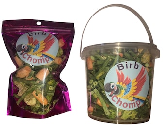 Freeze Dried Bird Food: Seasonal Veggie Mix, Foraging Treat