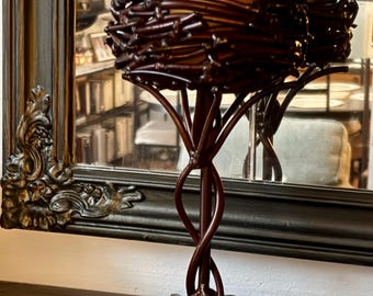 Metal Birds Nest Stand, Tree Root Design, Twig Nest Decor