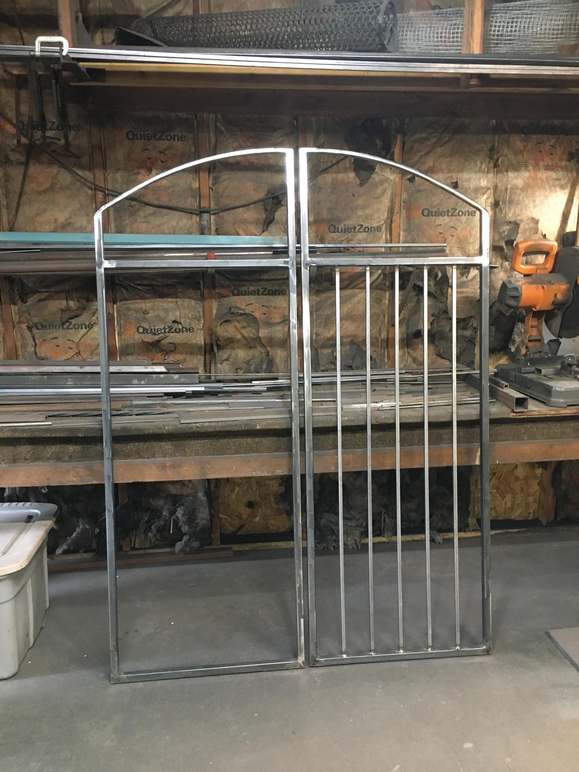 Puerta De Jardín De Madera De Avellana BooGardi - Ancho 120 Cm, Altura 60 Cm, Distancia Entre Listones 3-5 Cm