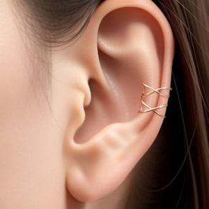 Double Criss Cross Ear Cuff. Earcuff Ear earring cuff wrap Helix earcuff Jewelry Ear cuff Minimalist earring arround ear Non pierced jewelry