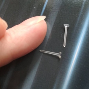 Piercing trasparente con parte superiore spessa, piercing al naso nascosto, perno per il naso appena visibile, piercing all'orecchio, cartilagine delicata del labbro, elica, trango