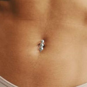 Personalized Birthstone Belly Button Ring, Crystal Dangle Navel Jewelry, Gift for Her, Custom Birth Month Piercing Birthstone Belly Bar