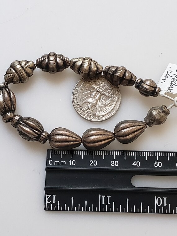Vintage East Indian Lightweight Hollow Metal Alloy Ethnic Style Beads 10 pcs, EMIS-05