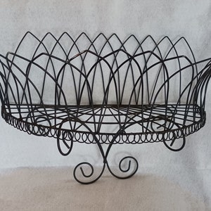 Vintage Wall Mount Hanging Plant Holder Garden Planter Black Metal 19.75 inch wide French Farmhouse Style