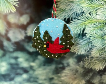 Wool Felt Ornaments: Cardinal duo (2 ornaments)