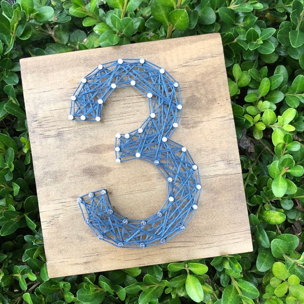 Number String Art Sign - number sign - decorative sign - birthday party favors - gift under 15 dollars