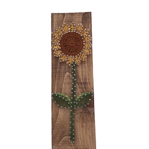 Sunflower String Art Sign - wooden sign - Flower Sign - gift under 25 dollars -  housewarming present - gift