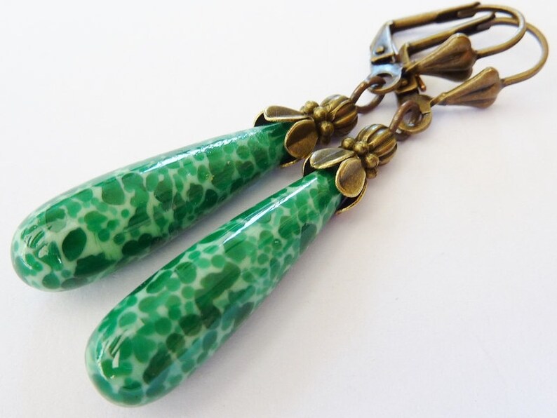 Elster Lilly's green marble pendulum Earrings image 2