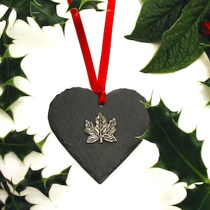 Ahornblatt Natur Schiefer Herz - Weihnachtsdekoration 2025 - Kanada Geschenk - Kanadische Mama Geschenk - Ahornblatt Ornament - Weihnachtsschmuck