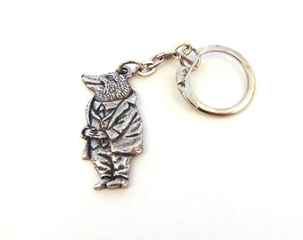 Mole design Pewter Keyring - Mole Keychain - The Wind in the Willows Gift - Mole Gift - Gift for Best Friend - Dad Birthday Christmas Gift