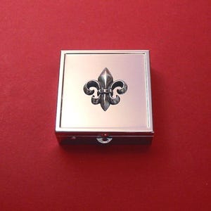 Fleur de Lis Design Square Mint / Pill Box Small Trinket Box Pill Case for Medicine Vitamins - Fathers Day Christmas Gift - Dad Gift