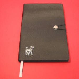 Motivo de estanho fundido à mão Cockapoo em A5 Black Journal Cockapoo Proprietário presente de Natal Caderno de cachorro