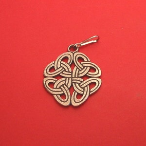 Celtic Knot Pewter Zipper Charm