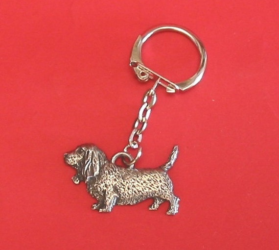 Basset Hound Dog Keychain Keyring Harris Pewter Made USA Key Chain Ring 
