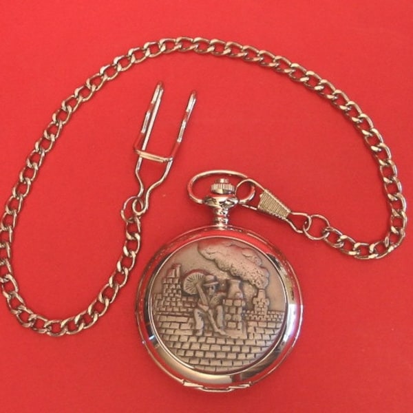 Schornsteinfeger Design Pocket Watch Zinn mit Albert Chain Bräutigam beste Mann Hochzeitsgeschenk Herzdefekt