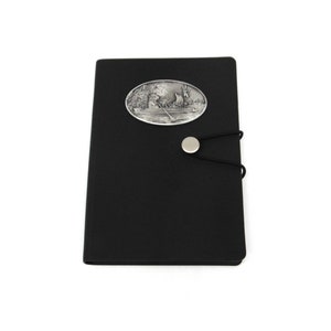 Wind in The Willows design A6 Black Journal - Wind in the Willows Gift - Writers Notebook - Literary Gift - Book Lover Gift - Christmas Gift