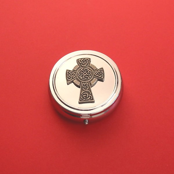 Celtic Cross Pewter Motif on Round Chrome Mint / Pill Box Celtic Theme Gift