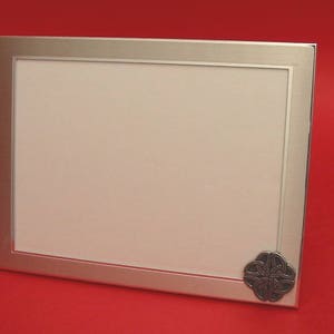Celtic Knot Photograph Frame 6&quot; x 8&quot; Landscape Picture Frame With Hand Cast Pewter Motif