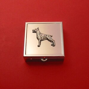 Doberman Pinscher Design Square Chrome Mint / Pill Box - Pill Case for Medicine Vitamins - Fathers Day Christmas Gift