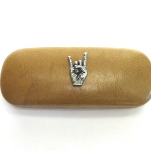 Rock On Design Tan PU-Leder Brillenetui - Rock On Geschenk - Rock Musik Geschenk - Heavy Metal Geschenk - Vatertagsgeschenk - Rocker Dad Geschenk