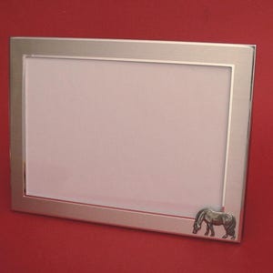 Grazing Pony 5&quot; x 7&quot; Photo Frame Landscape Picture Frame With Hand Cast Pewter Motif, Mother Father Horse Gift Christmas Gift