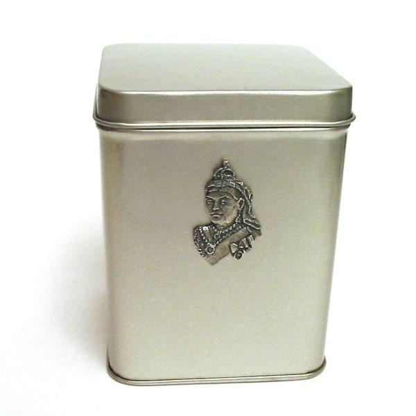 Queen Victoria Design Tin Tea Caddy With Pewter Motif - Mothers Day Fathers Day Gift - British Monarch Gift