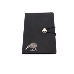 Kiwi Bird design Black A6 Journal - Kiwi Bird Notebook - Kiwi Bird Gift - Kiwi Lover Gift - New Zealand Gift - Mum Dad Christmas Gift