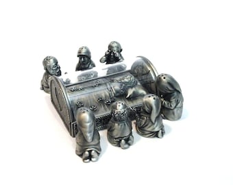 Snow White with Seven Dwarfs Pewter Thimble Diorama - Snow White Gift - Fairytale Gifts - Dwarf Gift - Collectable Thimble Gift Set