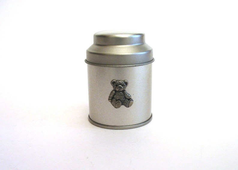 Teddy Bear Motif On A Small Silver Round Tin For Sewing Craft Stationery Jewellery Money Wedding Birthday Christmas Gift