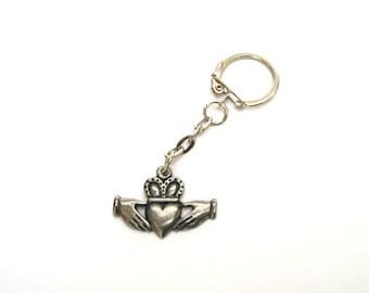 Claddagh Pewter Motif Keyring Love Friendship Loyalty Gift Valentine Wedding Christmas Gift