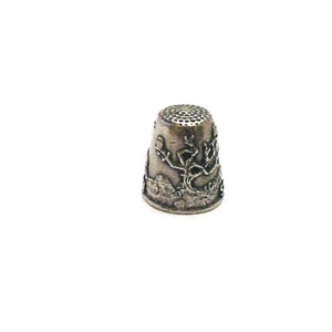 St Francis of Assisi Thimble Patron Saint of Animals & the Environment Thimble Collector St Francis Gift Mothers Day Gift Mum Gift image 2