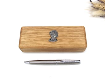 Boîte à stylos et ensemble de stylos en bois de chêne design Jane Austen - Cadeau Jane Austen - Cadeau pour écrivain, maman et femme - Cadeau de Noël - Présentoir à stylos, cadeau de bureau