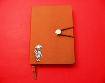 Ratty Design A6 Tan Note Book - Wind in the Willows Character - Classic Novel Literary Gifts - Cadeau de Noel de la fête des Mères