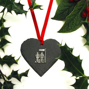 Public Footpath design Slate Heart - Christmas Decoration 2025 - Gift for Walker - Hiker Gift - Rustic Home Decor - Mum Dad Christmas Gift